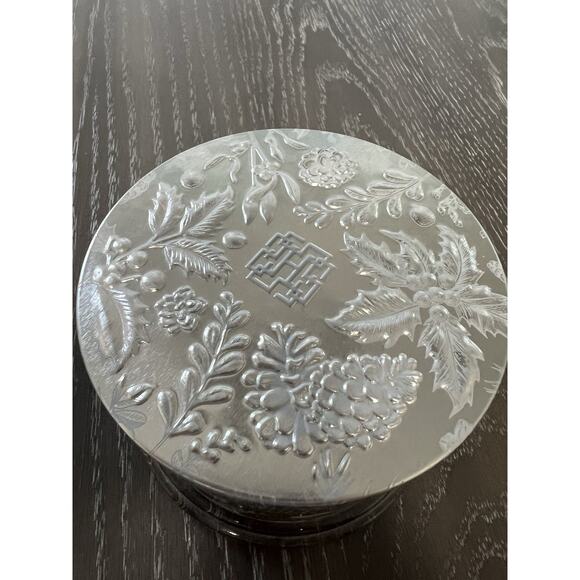 HomeWorx by Harry Slatkin Holiday Spice 3 Wick Candle 14 oz 20-40 hr Burn Time - Picture 6 of 10